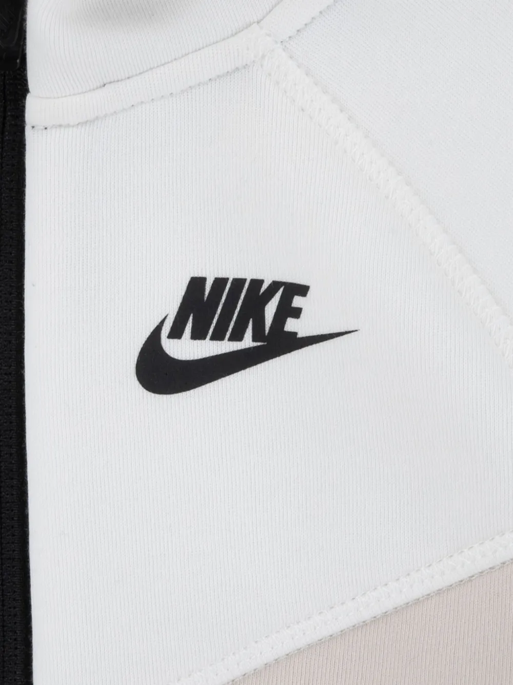Nike Kids Tuta sportiva con stampa e design bicolore | Tutto l'abbigliamento neonato | Image 4
