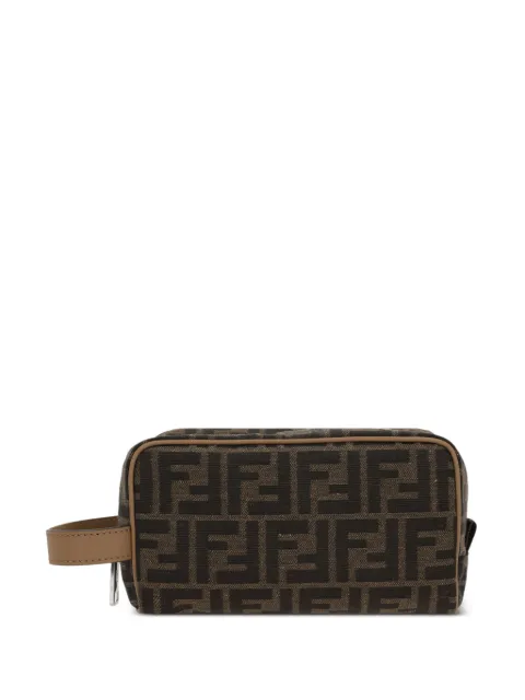 FENDI شنطة أدوات حلاقة صغيرة جاكار FF