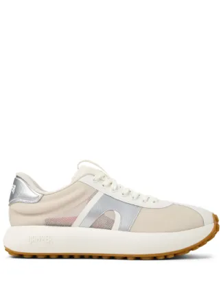 Camper
