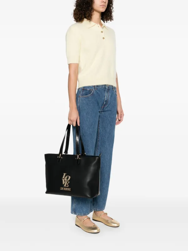 LOVE MOSCHINO レディースバッグ ブラック ロゴプレート Love Moschino ロゴプレート ショルダーバッグ | ブラック