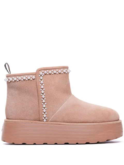 Stuart Weitzman Nellie boots