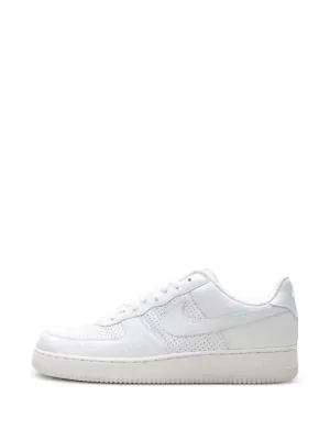 Nike Air Force 1 GORE-TEX Vibram Sneakers | White | FARFETCH