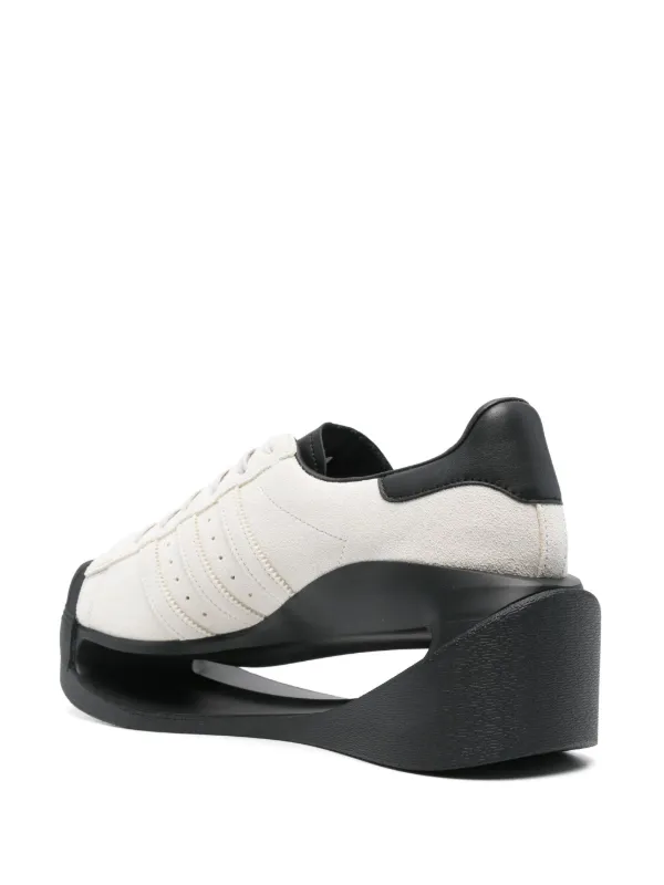 スニーカー Gendo Superstar Sneakers - Y-3 - Leather - White Y-3 Gendo Superstar Sneakers | White | FARFETCH CA