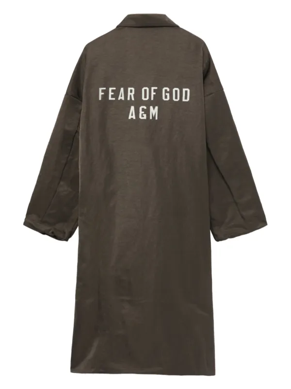 FEAR OF GOD ESSENTIALS ロゴ コート | ブラウン | FARFETCH JP