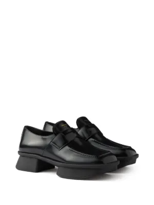 PRADA 黒 ローファー ウィメンズ 38.5サイズ 世界中で完売続出】PRADA◇ブラッシュドレザー ローファー