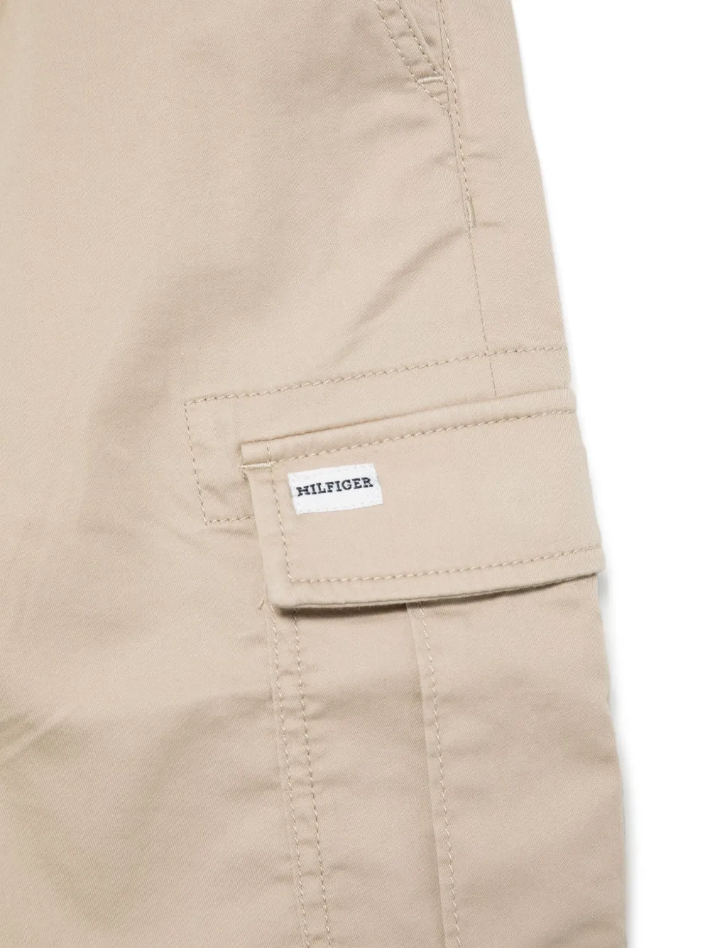 Tommy Hilfiger Junior Shorts met logopatch Beige