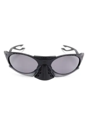 Oakley Plantaris Sunglasses | Black | FARFETCH