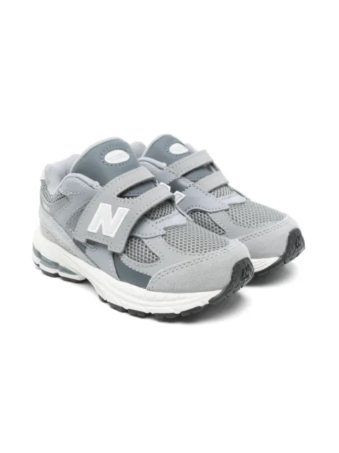 New Balance Kids logo-patch sneakers