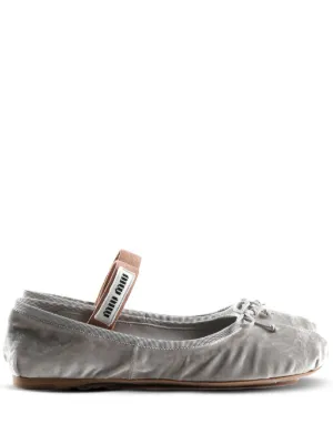 靴 MIU MIU Vinyl Ballet Flats 37 1/2 Miu Miu Black Velvet Ballet Flats w/ Bow sz 37 | eBay