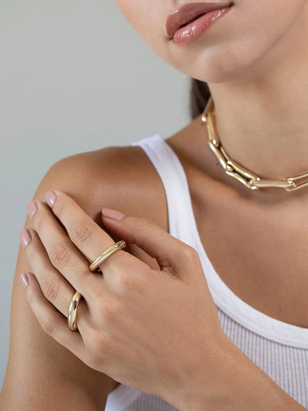 Lauren Rubinski Anello Peggy in oro giallo 14kt con diamanti | Anelli semi-preziosi | Image 3