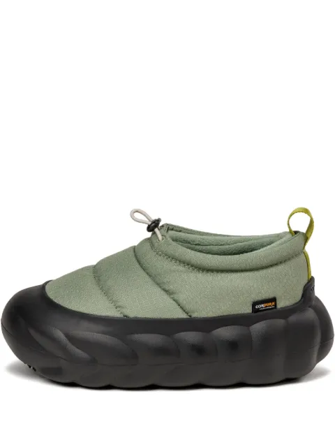 Crocs Overpuff Shorty slip-ons