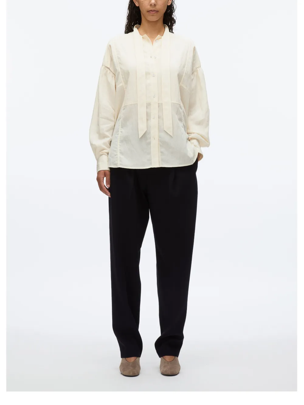 3.1 Phillip Lim Blouse met gestrikte hals Beige