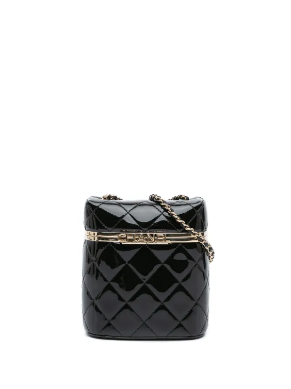 CHANEL Pre-Owned 2021-2024 キルティング エナメル ロゴ