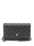 CHANEL Pre-Owned 2021 diamond-quilted wallet-on-chain - Black