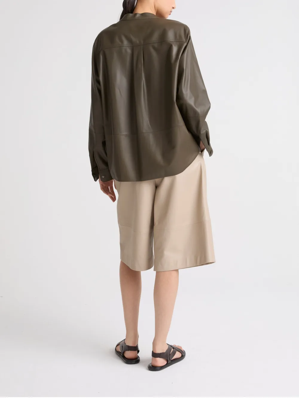 Yves Salomon Leather Overshirt In Green