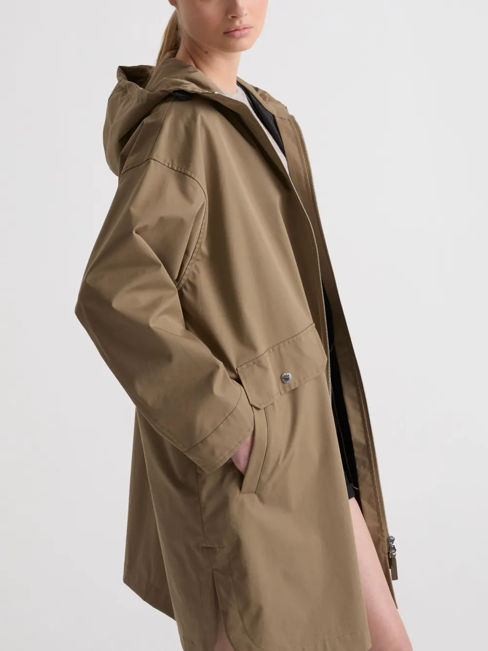 Yves Salomon Waterproof parka Beige