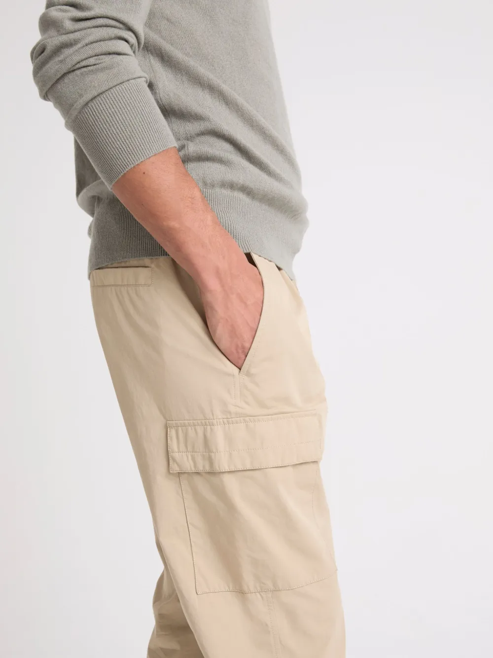 YVES SALOMON CARGO POCKETS TROUSERS