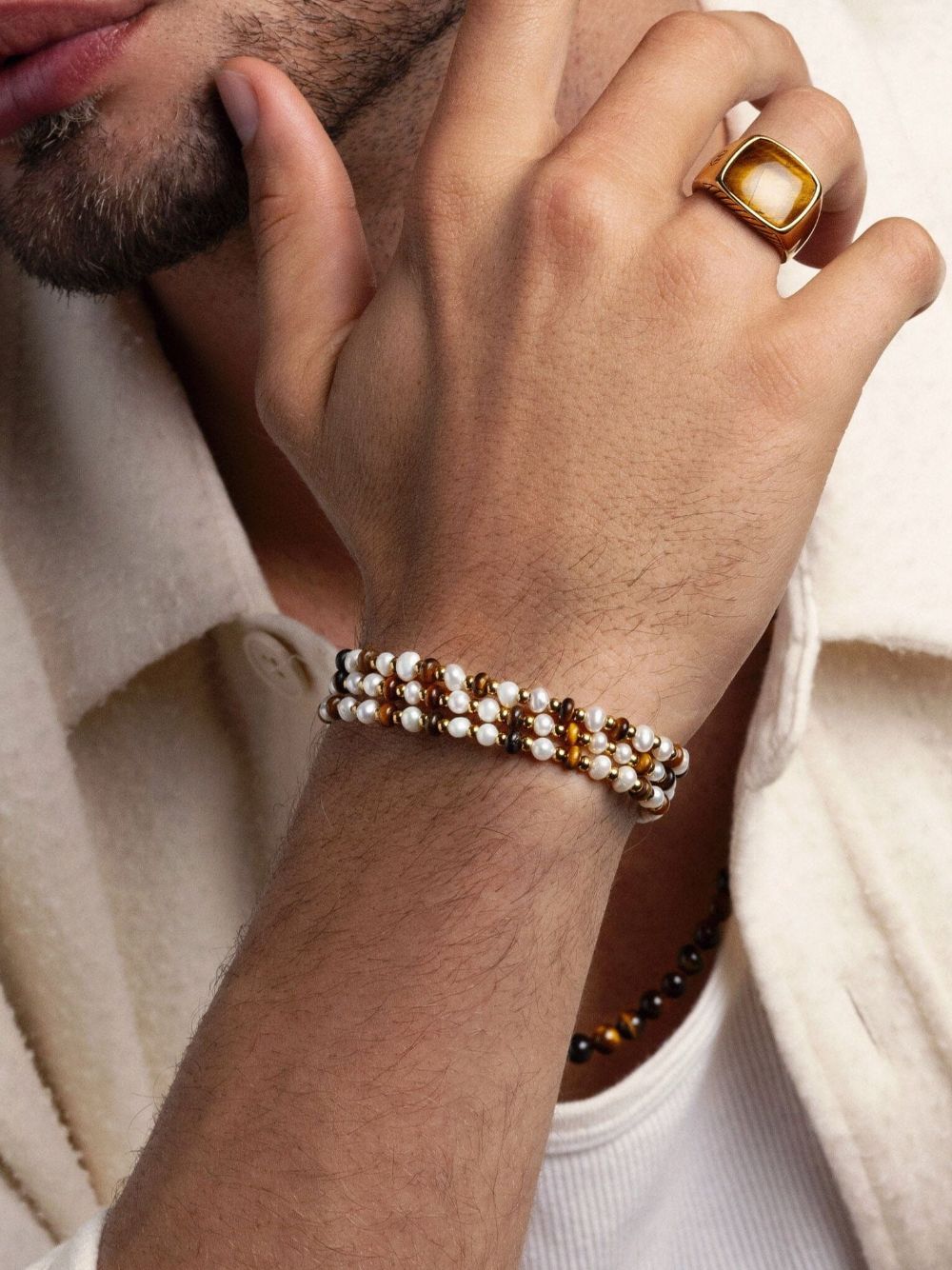 Nialaya Jewelry pearl and tiger eye wrap bracelet - Wit