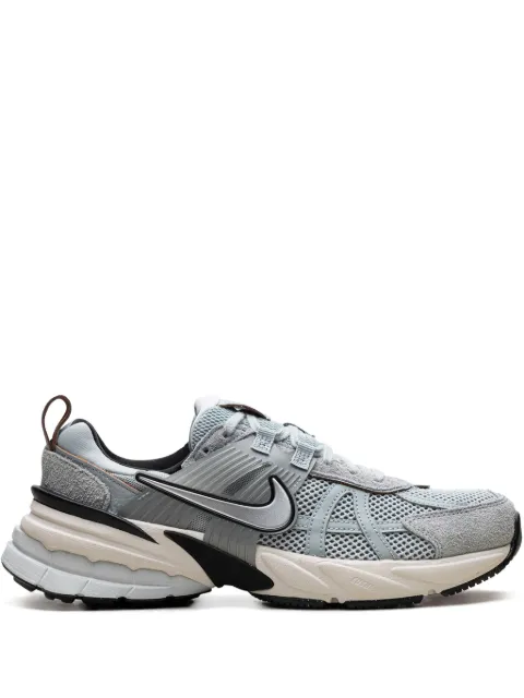 Nike tenis V2K Run Light Pumice Black Chrome