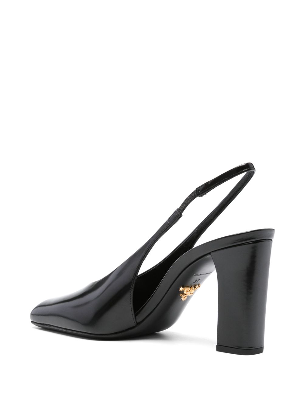 Prada Pumps van lakleer Zwart