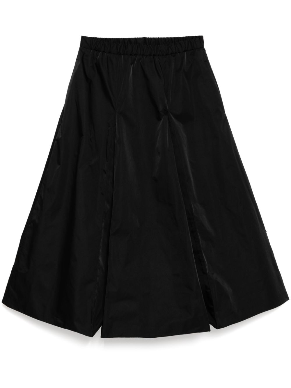 pleated skirt