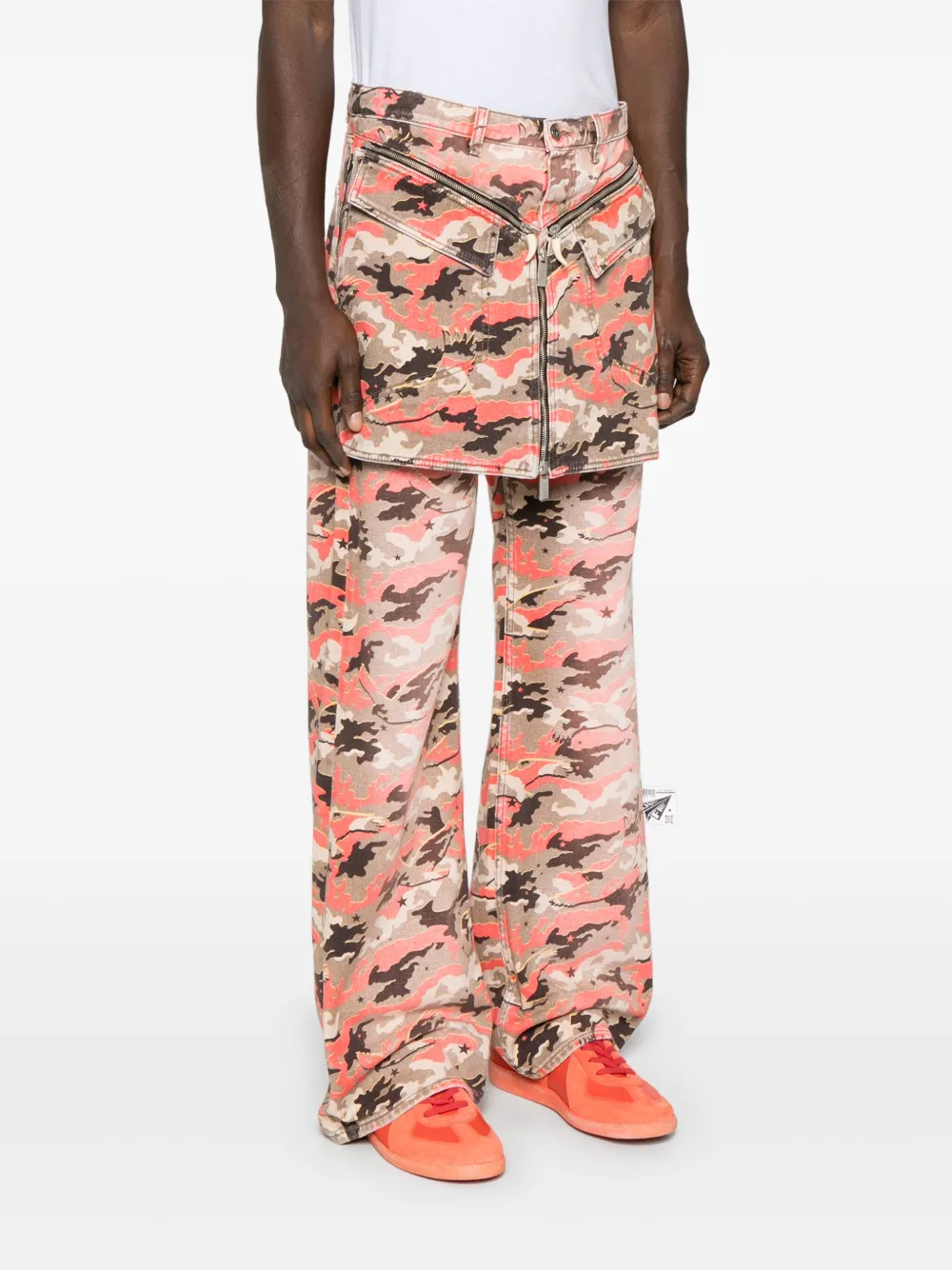 Off-White Jeans met camouflageprint Oranje