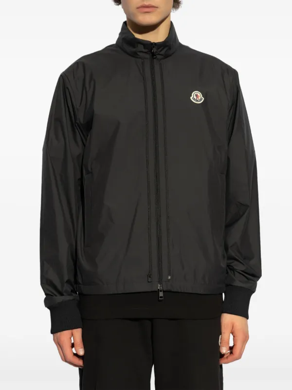 Moncler logo-patch Gilet | Black | FARFETCH CA
