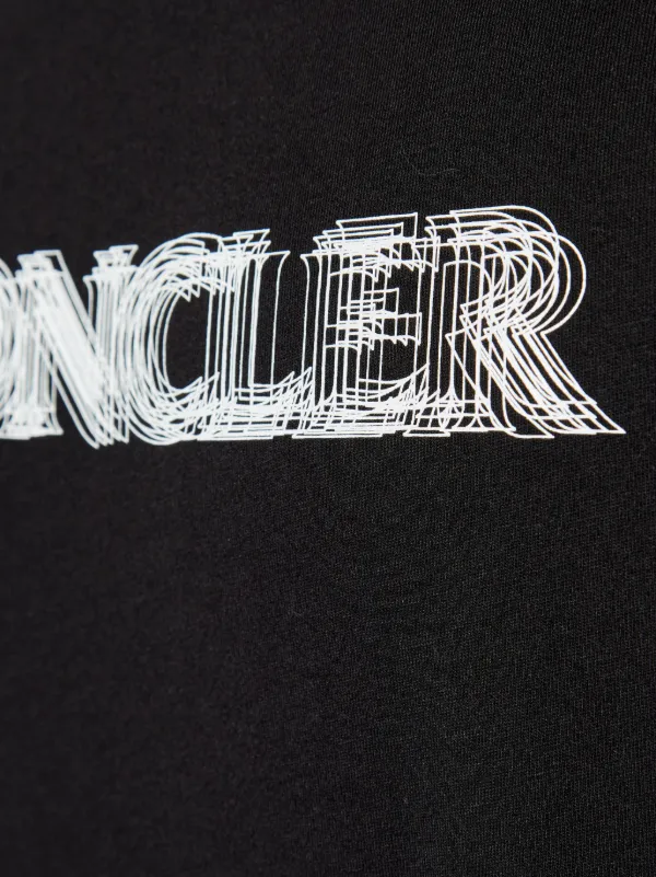 【関税込み】Moncler ブラック ロゴプリント Tシャツ Moncler ロゴ Tシャツ | ブラック | FARFETCH JP