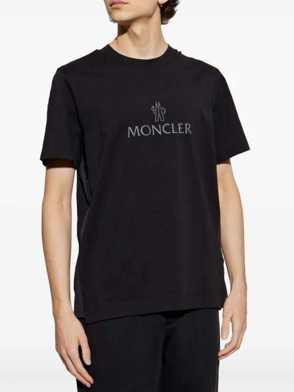 Moncler ロゴ Tシャツ | ブラック | FARFETCH JP Moncler ロゴ Tシャツ | ブラック | FARFETCH JP