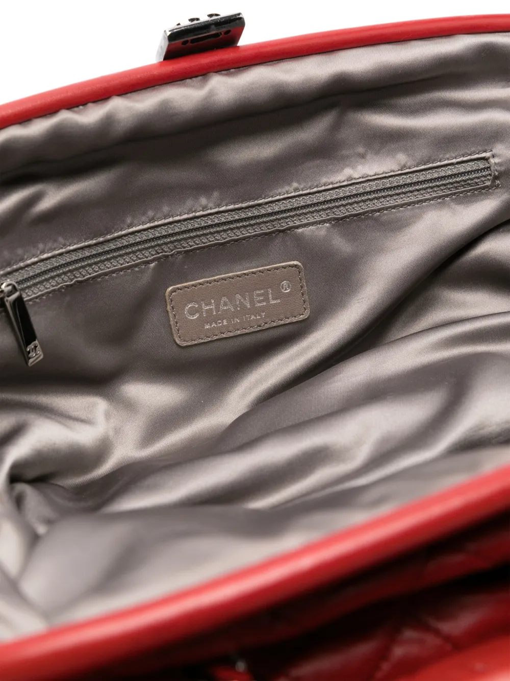 Pre-owned Chanel 2006-2008 Quilted Tote Bag In Red