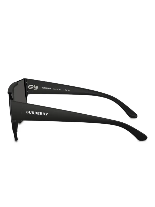 【新品未使用品】BURBERRY バーバリー サングラス フレームロゴ　ブラック Burberry Eyewear BE4291 サングラス | ブラック | FARFETCH JP