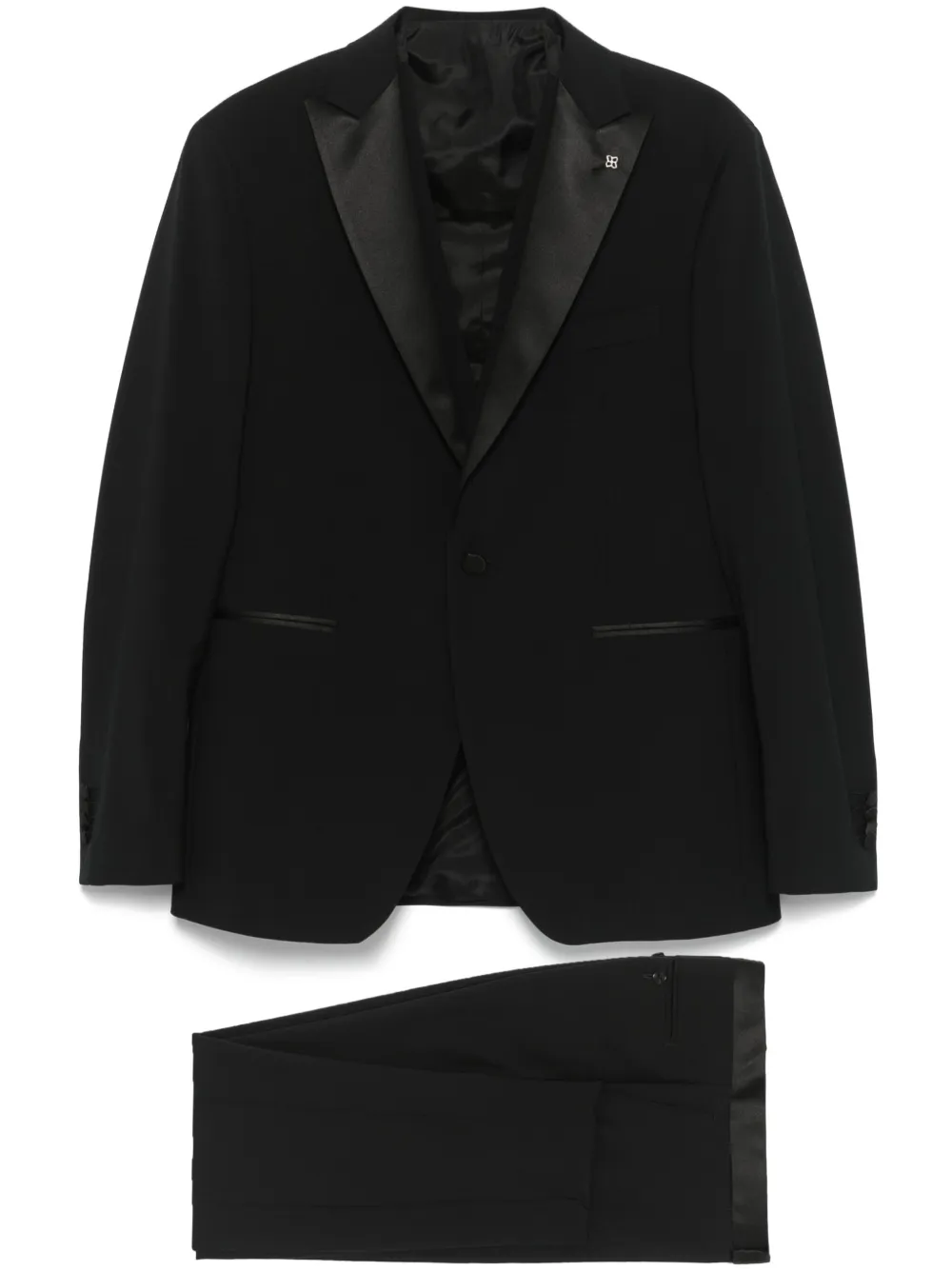 single-breasted dinner suit