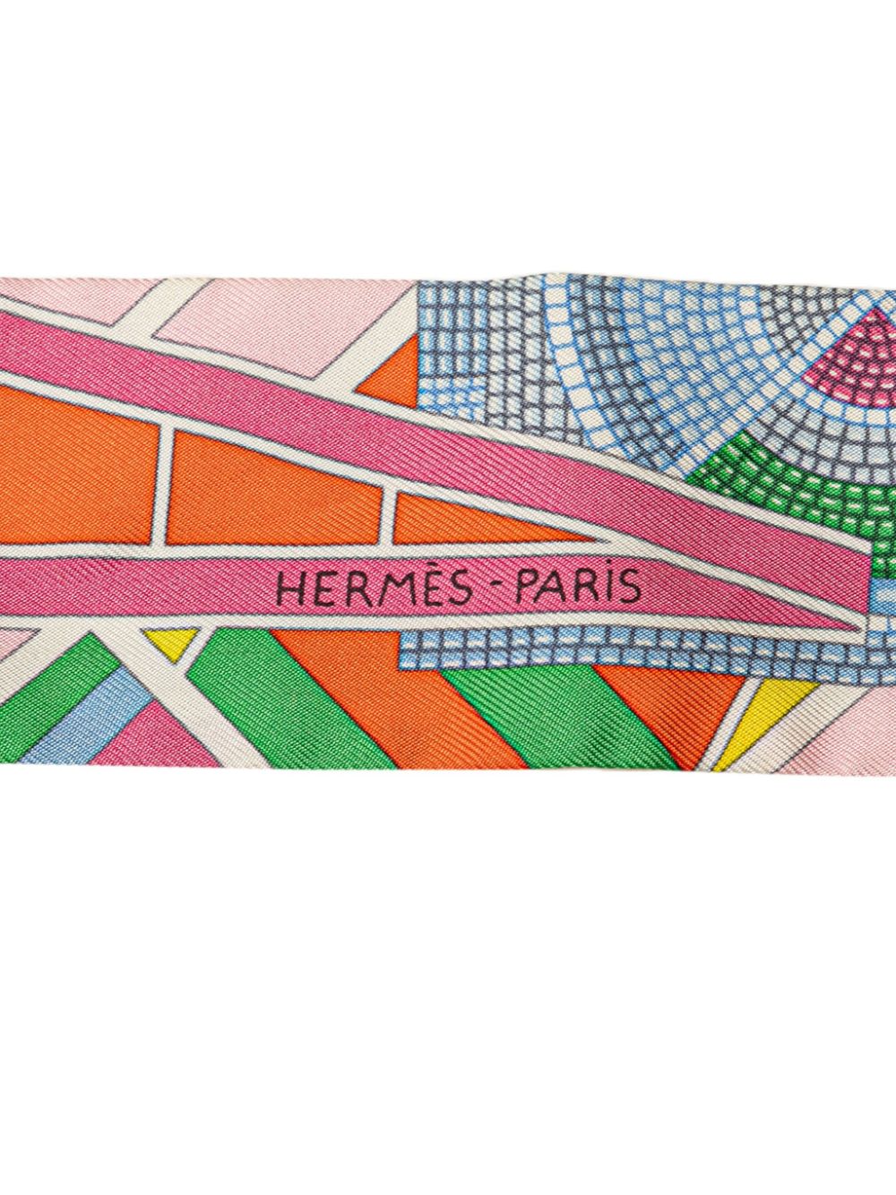 Hermès Pre-Owned 20th Century L'Art Indien Des Plaines Silk Twilly Scarf scarves - Roze