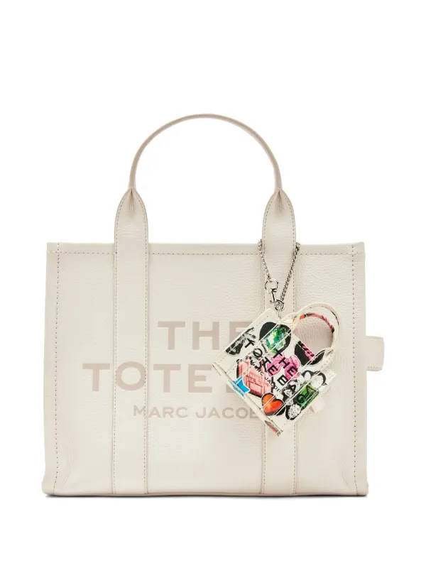 Marc Jacobs The Sticker Tote Charm | White | FARFETCH