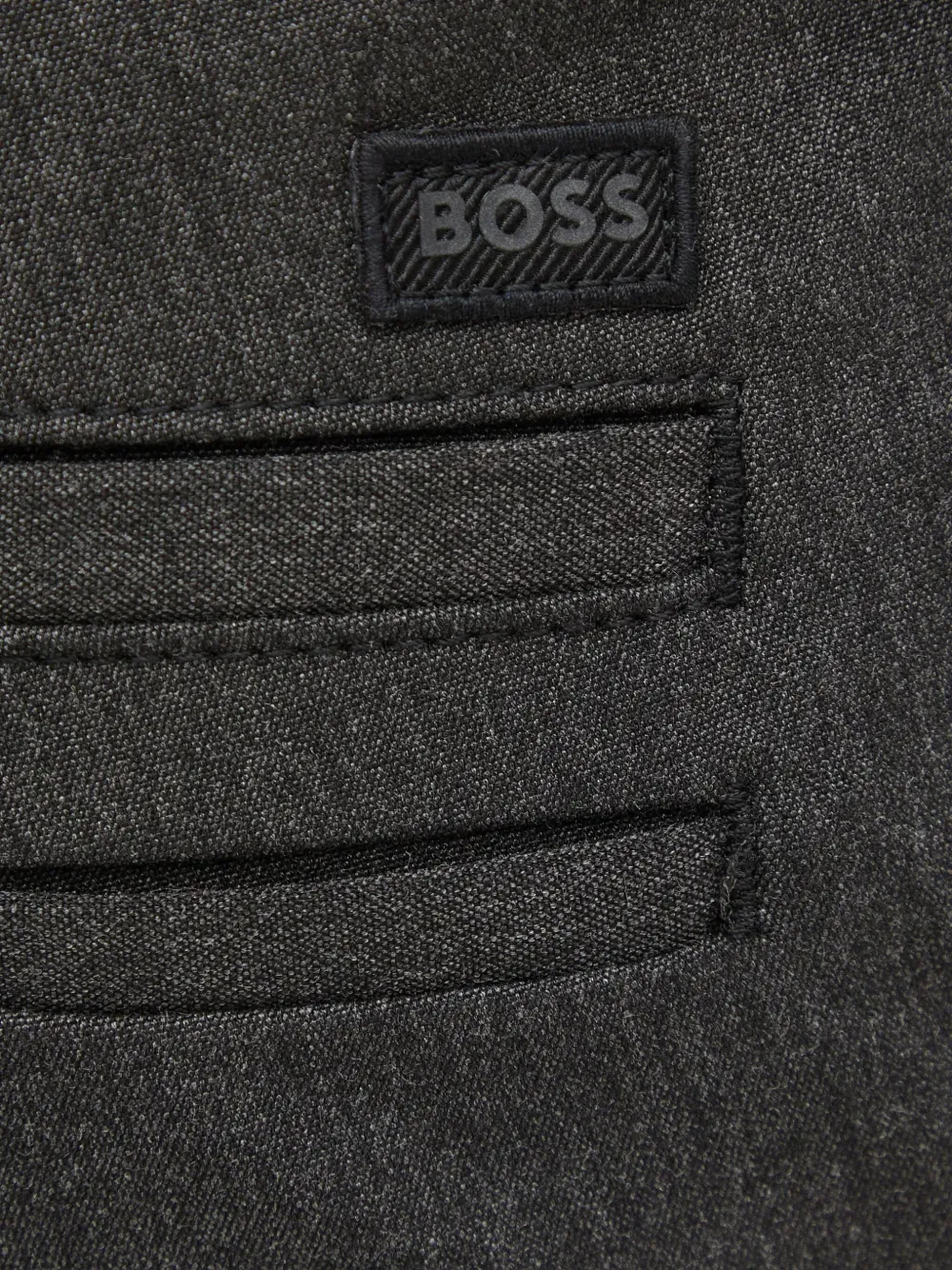 BOSS Chino met knoopsluiting Grijs