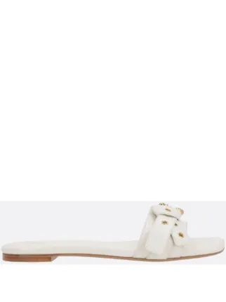 Chloé