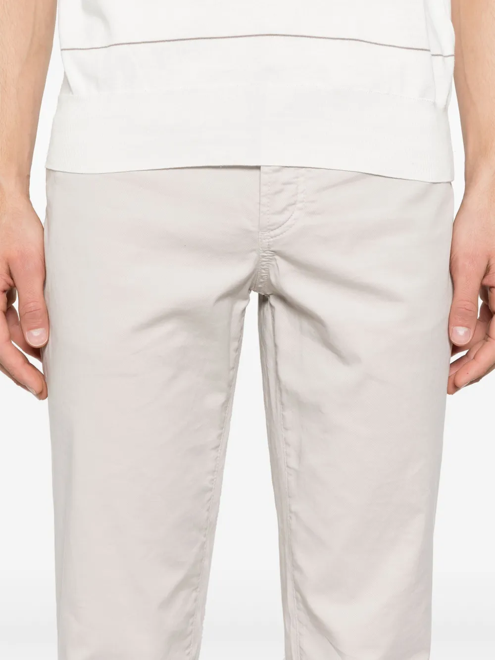 Brunello Cucinelli Broek met geborduurd logo Beige