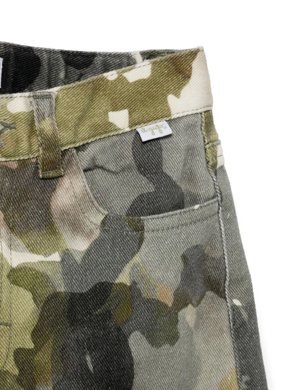 Shop Il Gufo Camouflage-print Trousers In Green