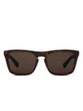 Burberry Code sunglasses - Brown