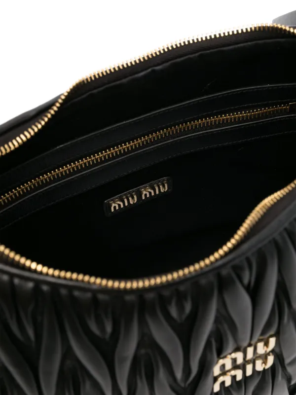 ショルダーバッグ・ポシェット Miu Miu Black Leather Wander Matelasse Hobo Bag 19297698_43233068_1000.jpg