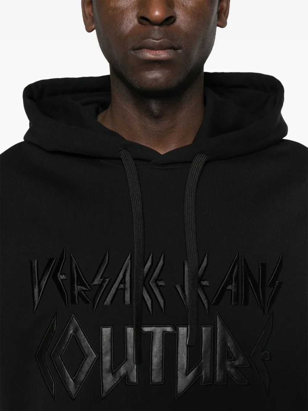 Versace Jeans Couture Hoodie met geborduurd logo Zwart