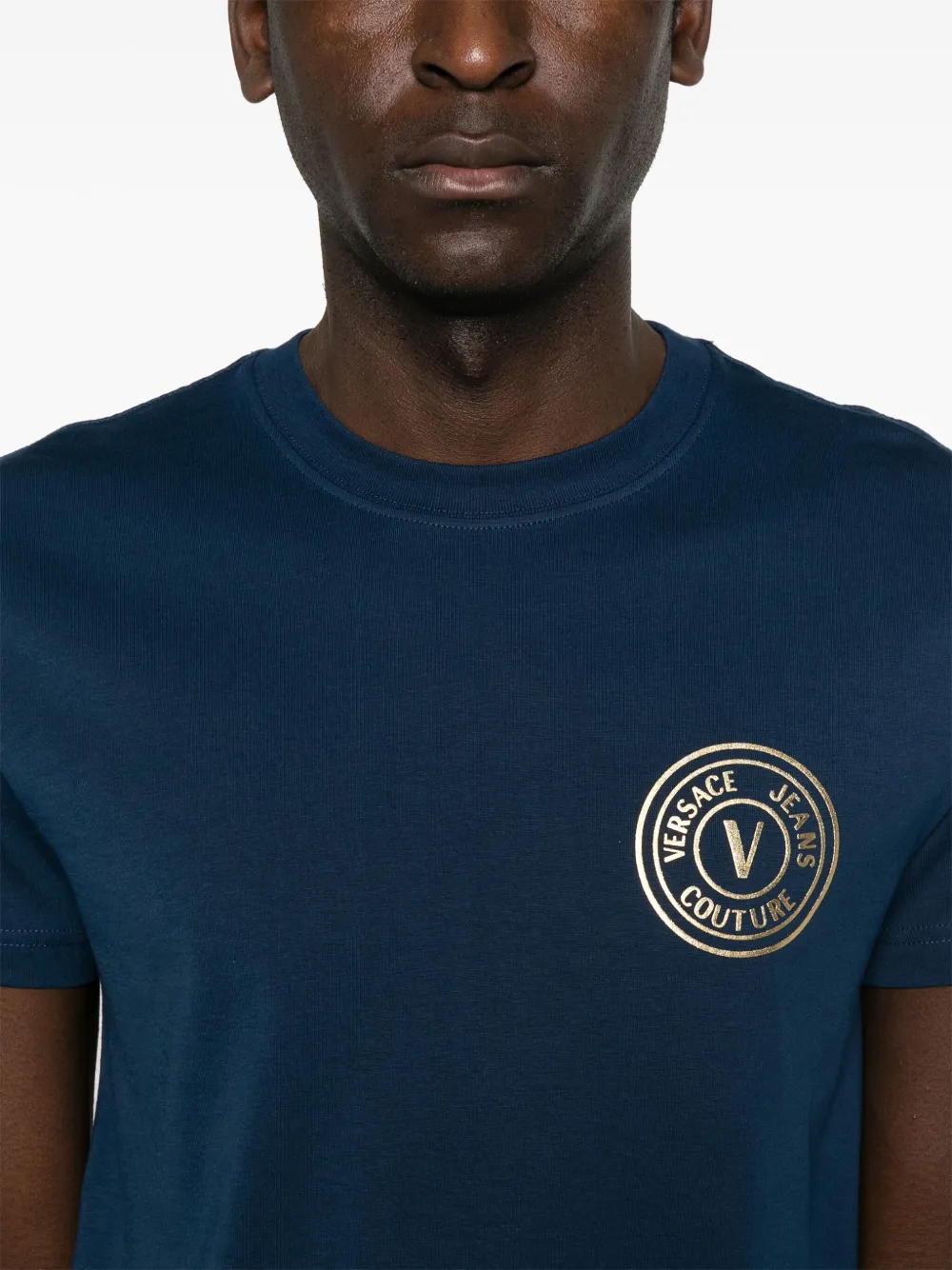 Versace Jeans Couture T-shirt met V-embleem Blauw