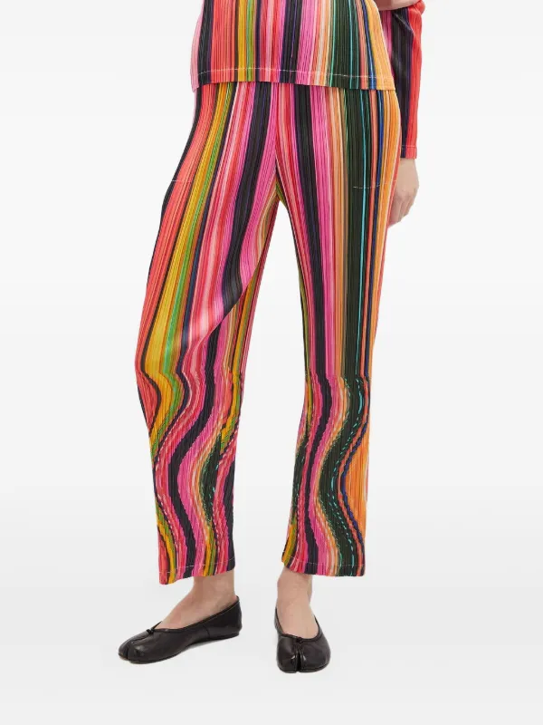Pleats Please Issey Miyake Warp Trousers | Pink | FARFETCH