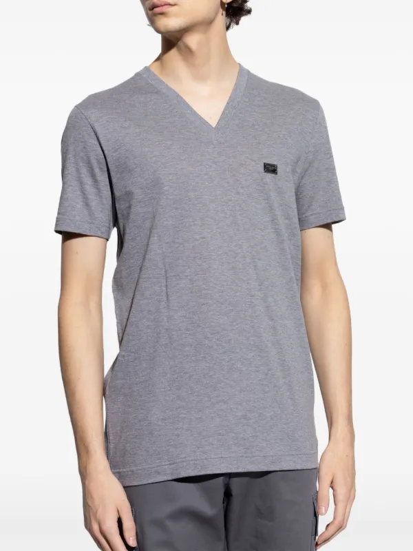 Dolce & Gabbana GREY V-NECK T-SHIRT Vネック Tシャツ ロゴ Dolce & Gabbana v-neck T-shirt | Grey | FARFETCH