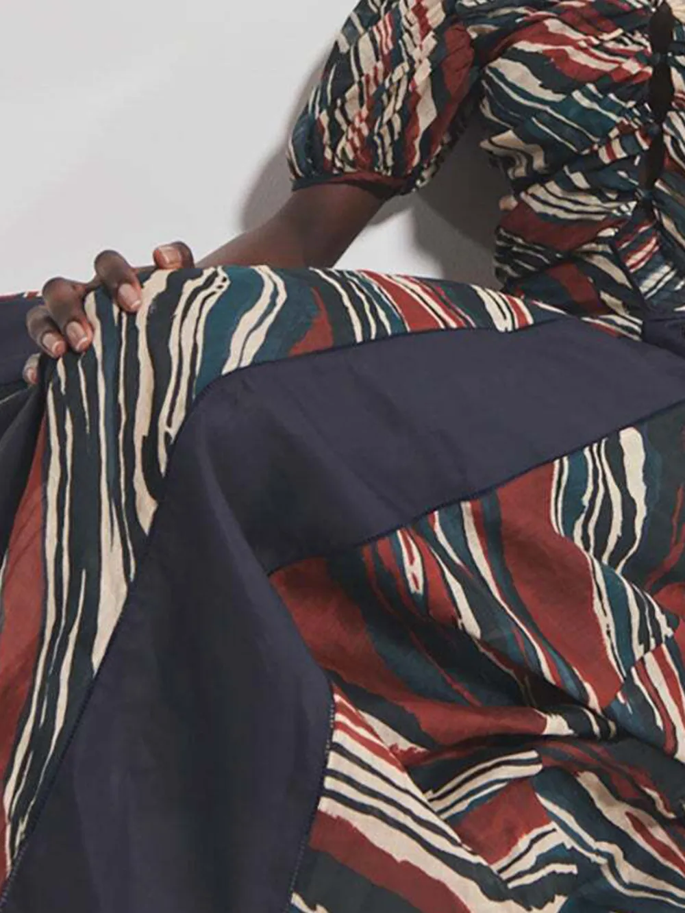 Muller Of Yoshiokubo Lava maxi-rok met abstracte print en vlakken Blauw