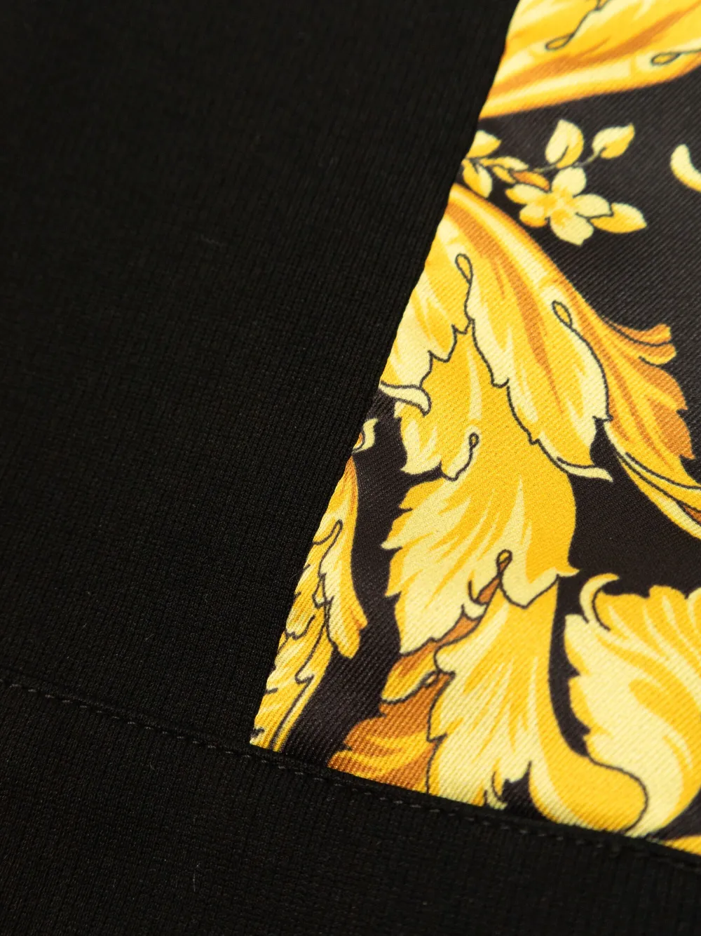 Versace Kids Shorts met Barocco-print Zwart