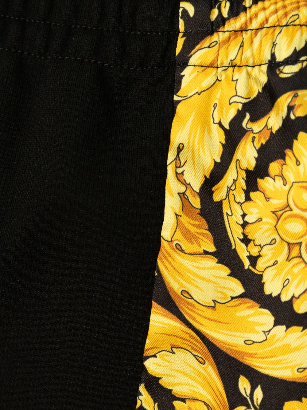 Versace Kids Shorts met Barocco-print Zwart