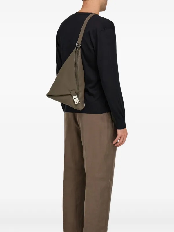 Ferragamo レザーショルダーバッグ | グレー | FARFETCH JP