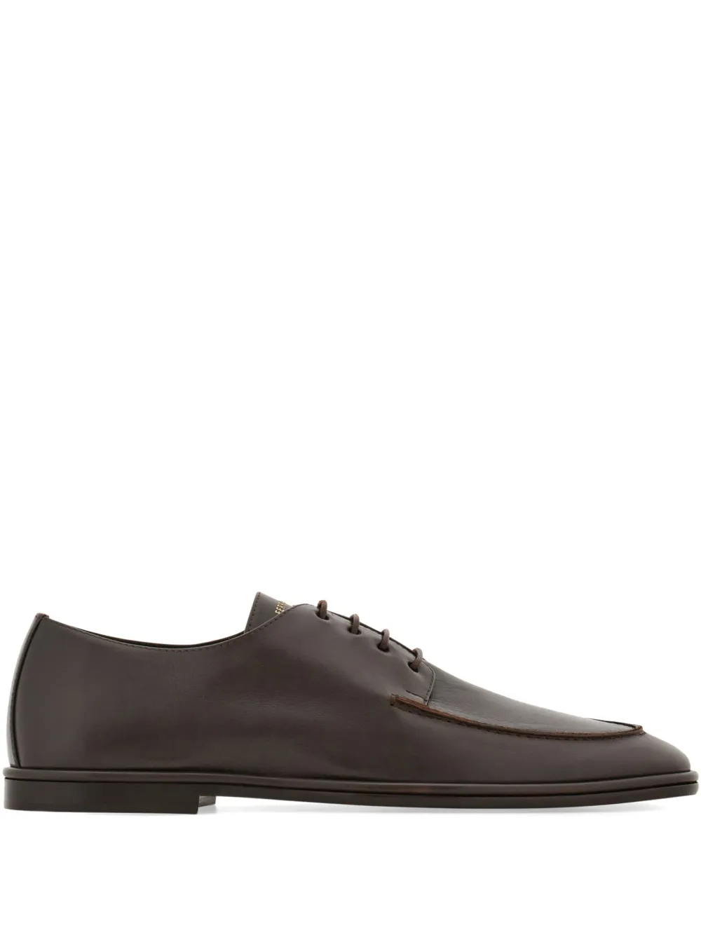 Ferragamo Leren derby schoenen Bruin