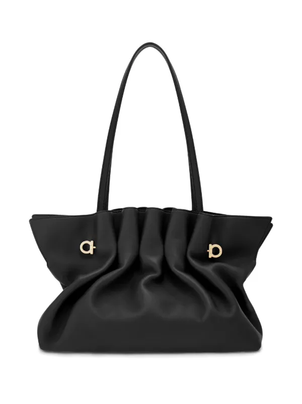 Ferragamo Ferragamo soft-bag M | Black | FARFETCH